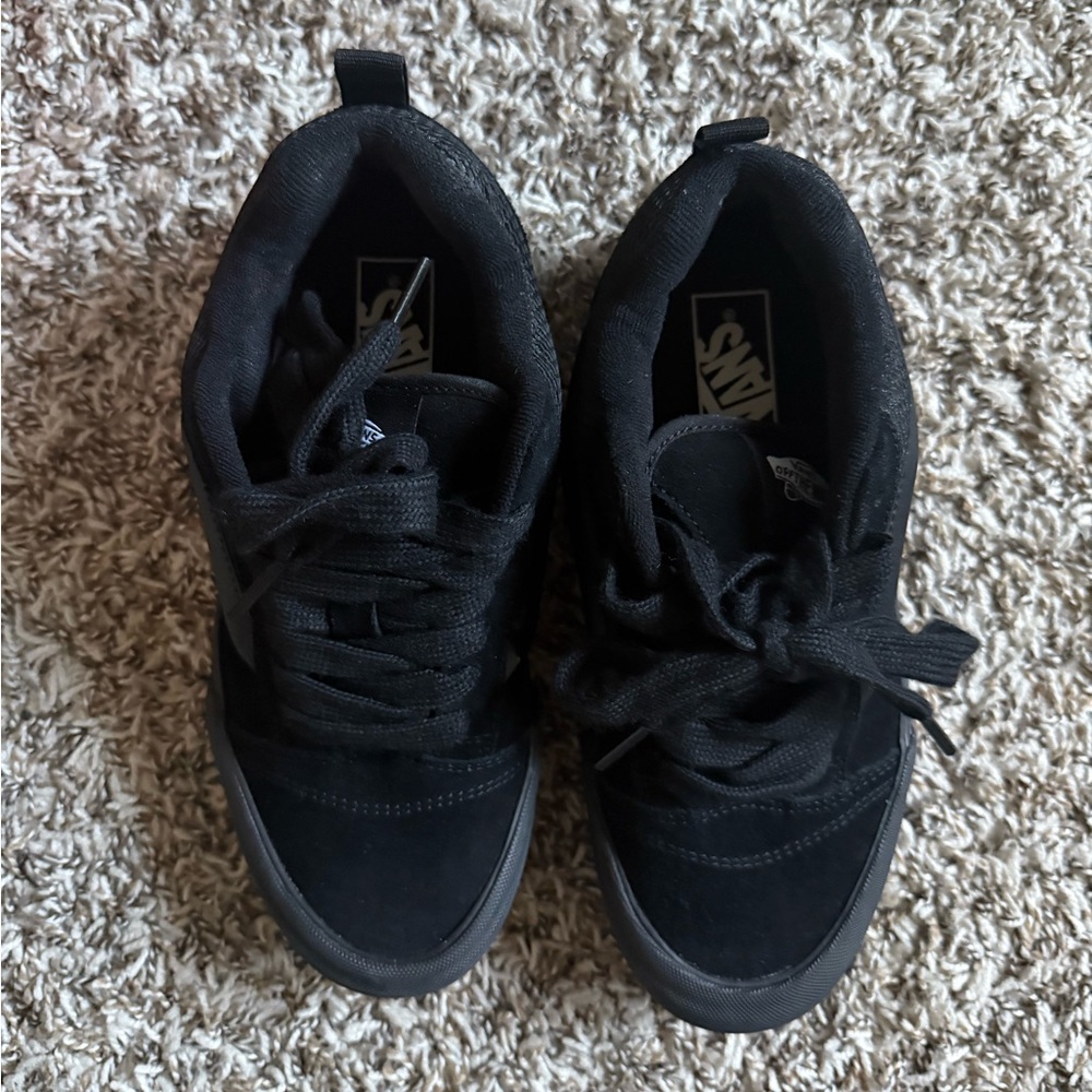 Vans Women's Classic Black Knu Skool Sneakers